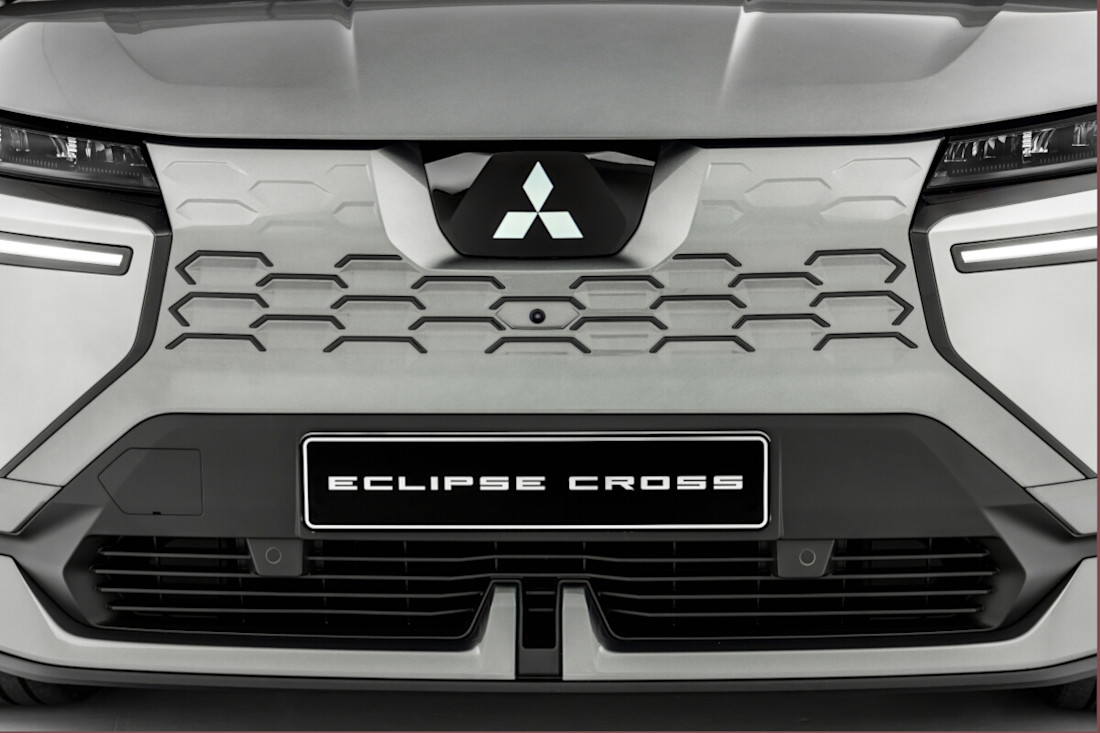 Eclipse Cross_020.jpg