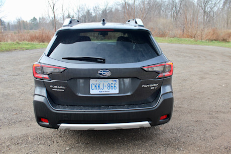 Editorial 2025 subaru outback premier xt td pb 250106 1