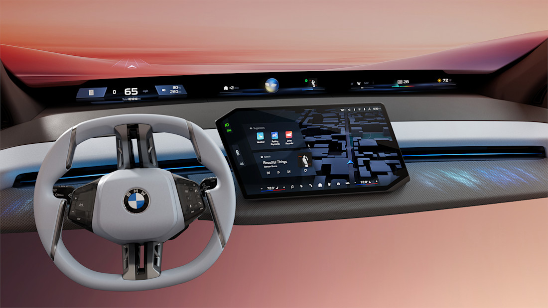 BMW-Panoramic-iDrive (7).jpg