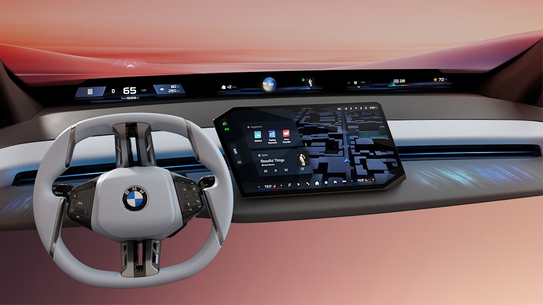 BMW-Panoramic-iDrive (7).jpg