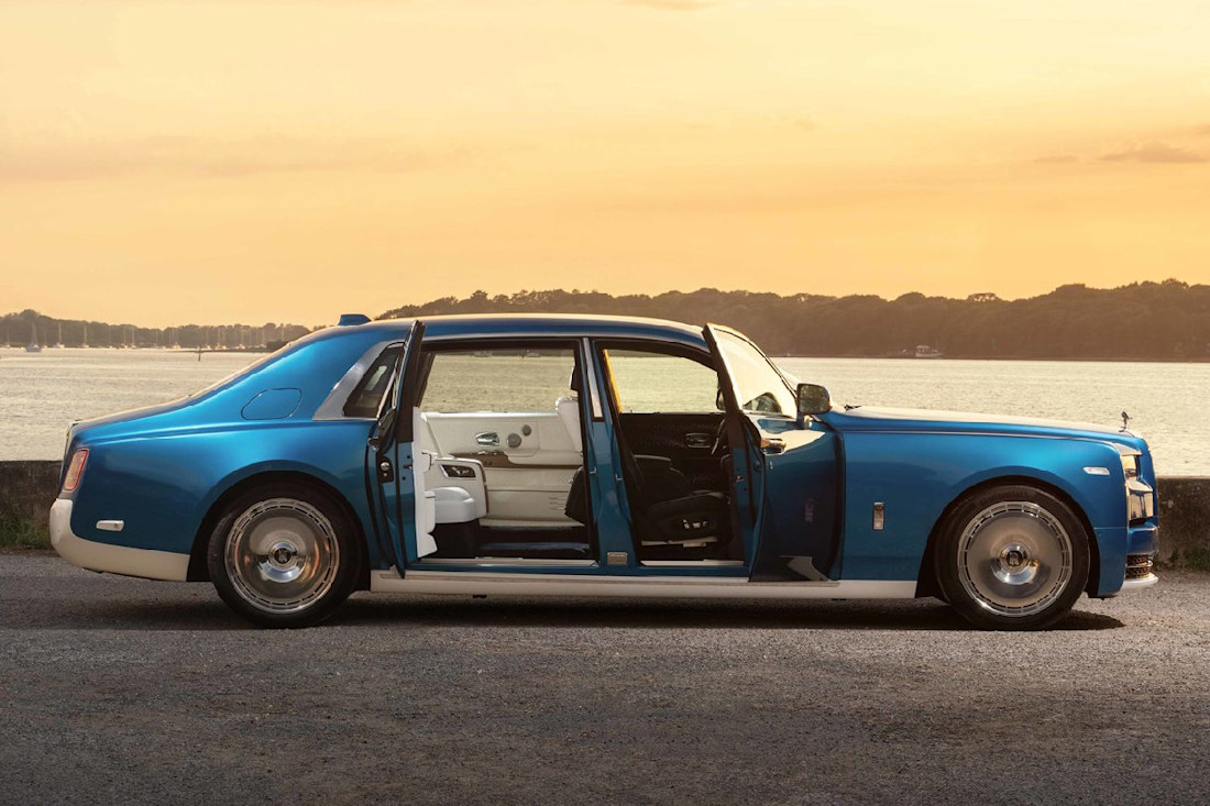 Rolls-Royce-Phantom-Extended-Regatta-2026 (7).jpg