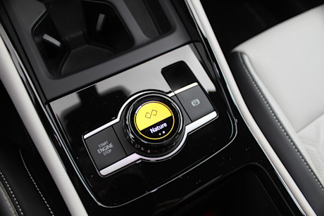 Editorial 2025 volkswagen tiguan fd pb 250516 4