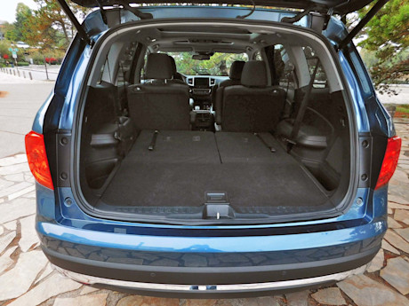 Editorial 2016 honda pilot touring awd sh 20