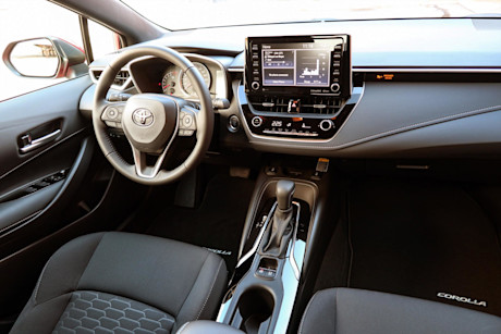Editorial 2021 toyota corolla hatchback cvt special edition 19 jm