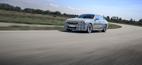 BMW i5 (2023) banner