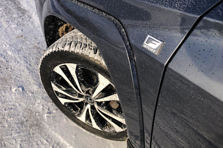 Lexus UX 250h 2022 : essai routier Image