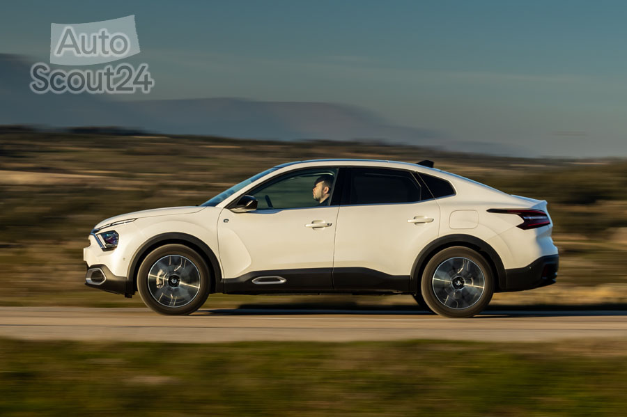 e-C4-X-Electric-035.jpg