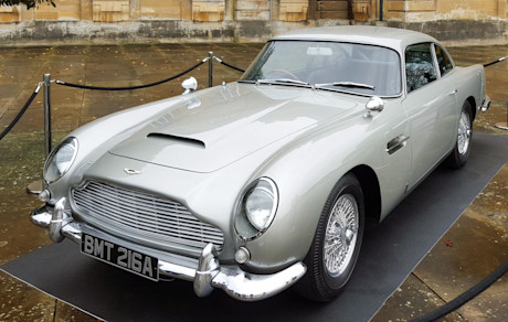 Editorial 01d aston martin db5 wikipedia defacto