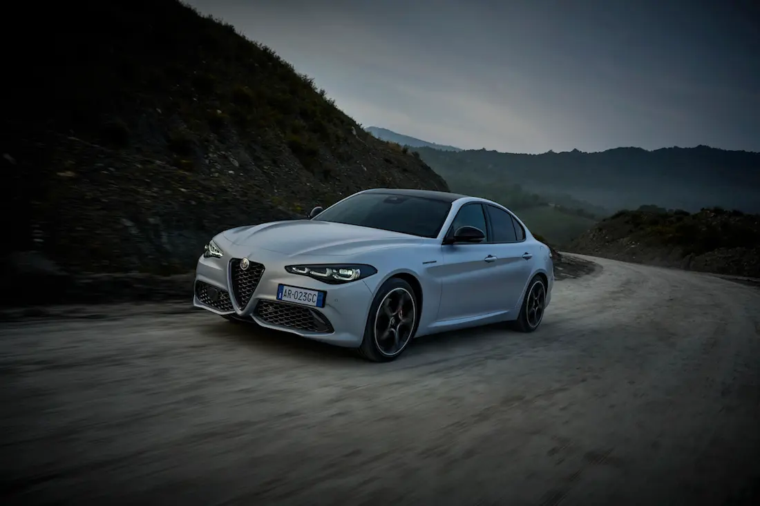 Alfa Giulia/Stelvio (2022) Giulia