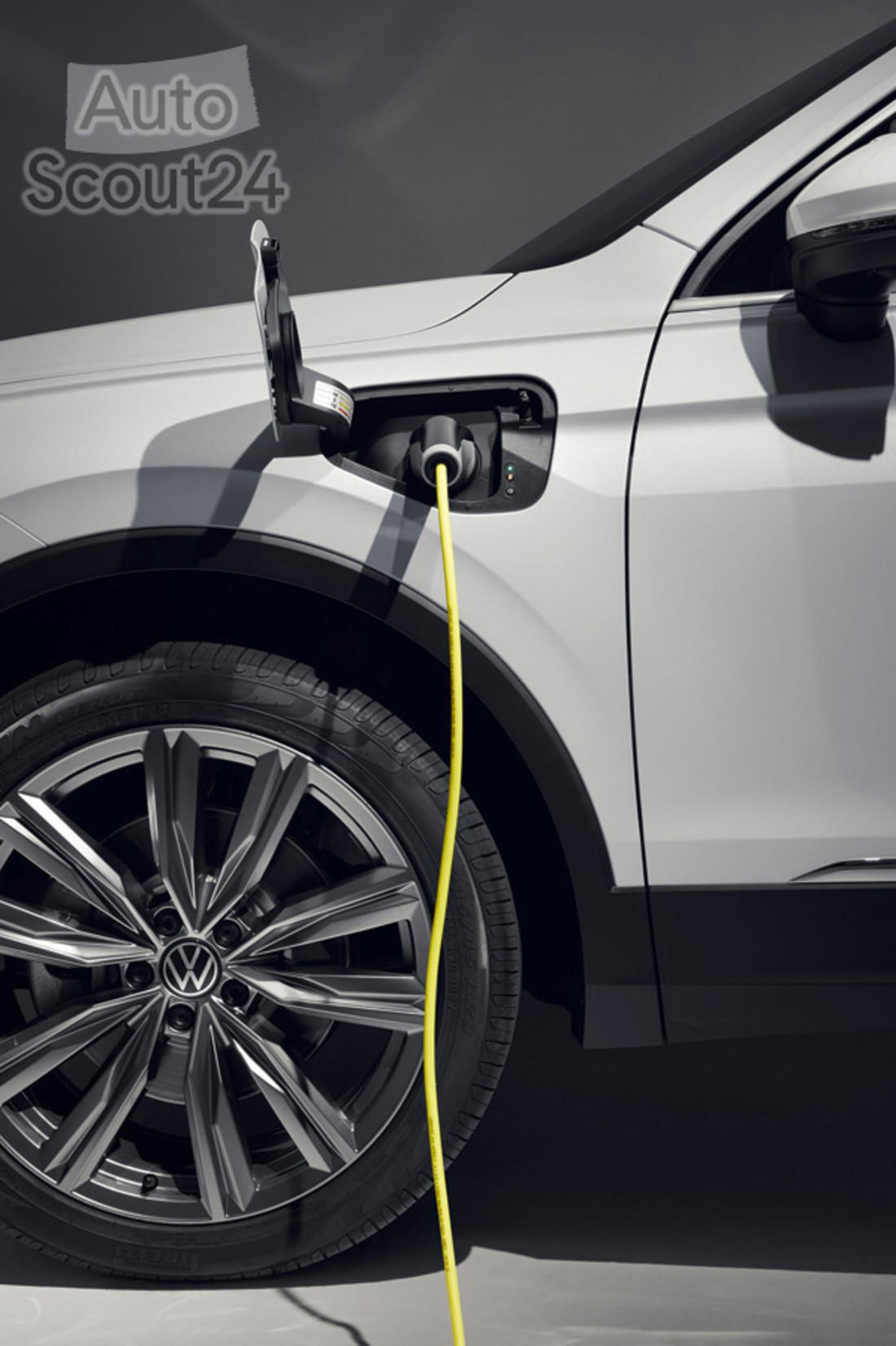 VW Tiguan eHybrid 02.jpg