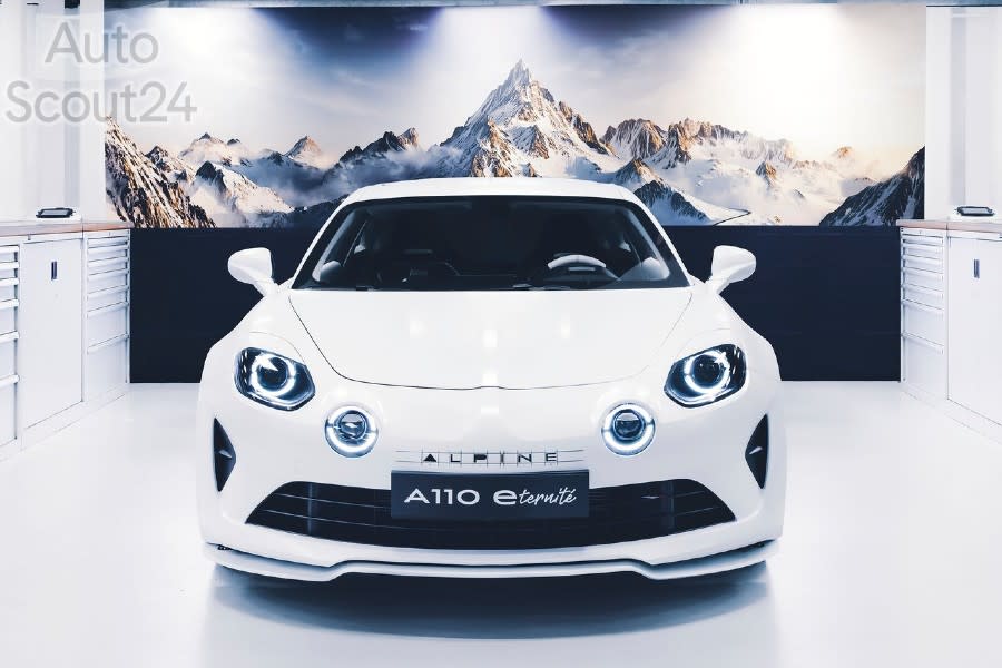 Alpine-A110_E-ternite_Concept-2022-1280-06.jpg