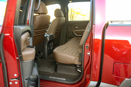 Nissan Titan 2020 : premier essai Body Image