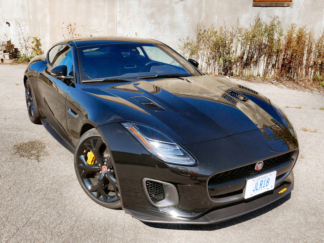 Editorial 2018 jaguar f type 400 sport coupe awd 02 bh