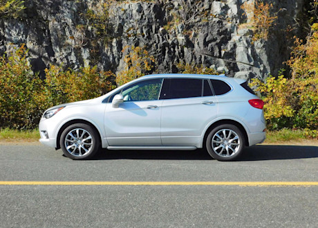 Editorial 2019 buick envision premium ii 06 sh
