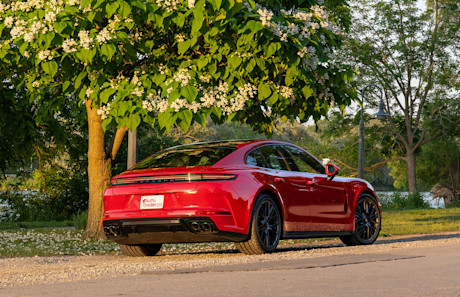 2025 Porsche Panamera GTS Review Image