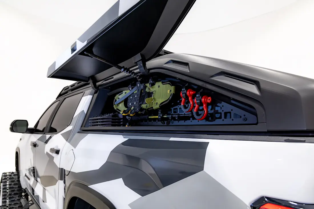 2026 Toyota 4Runner Snowrunner Concept - NF - DI - 261027 - 29