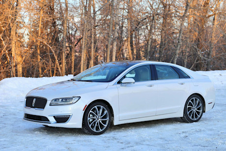 Editorial 2018 lincoln mkz hybrid reserve 03 ts