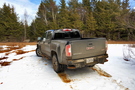 Editorial 2017 gmc canyon diesel 4wd crew cab short bed 10 ew