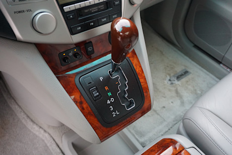 Editorial 2025 lexus rx vs 2005 lexus rx comp di 250304 21