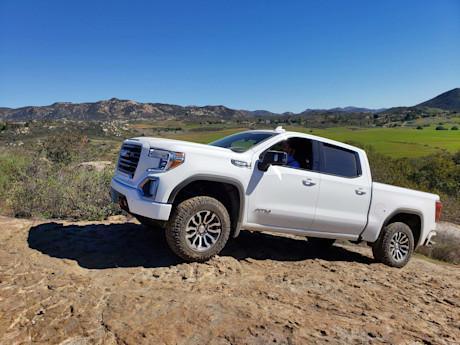 Editorial 2019 gmc sierra at4 18 sw