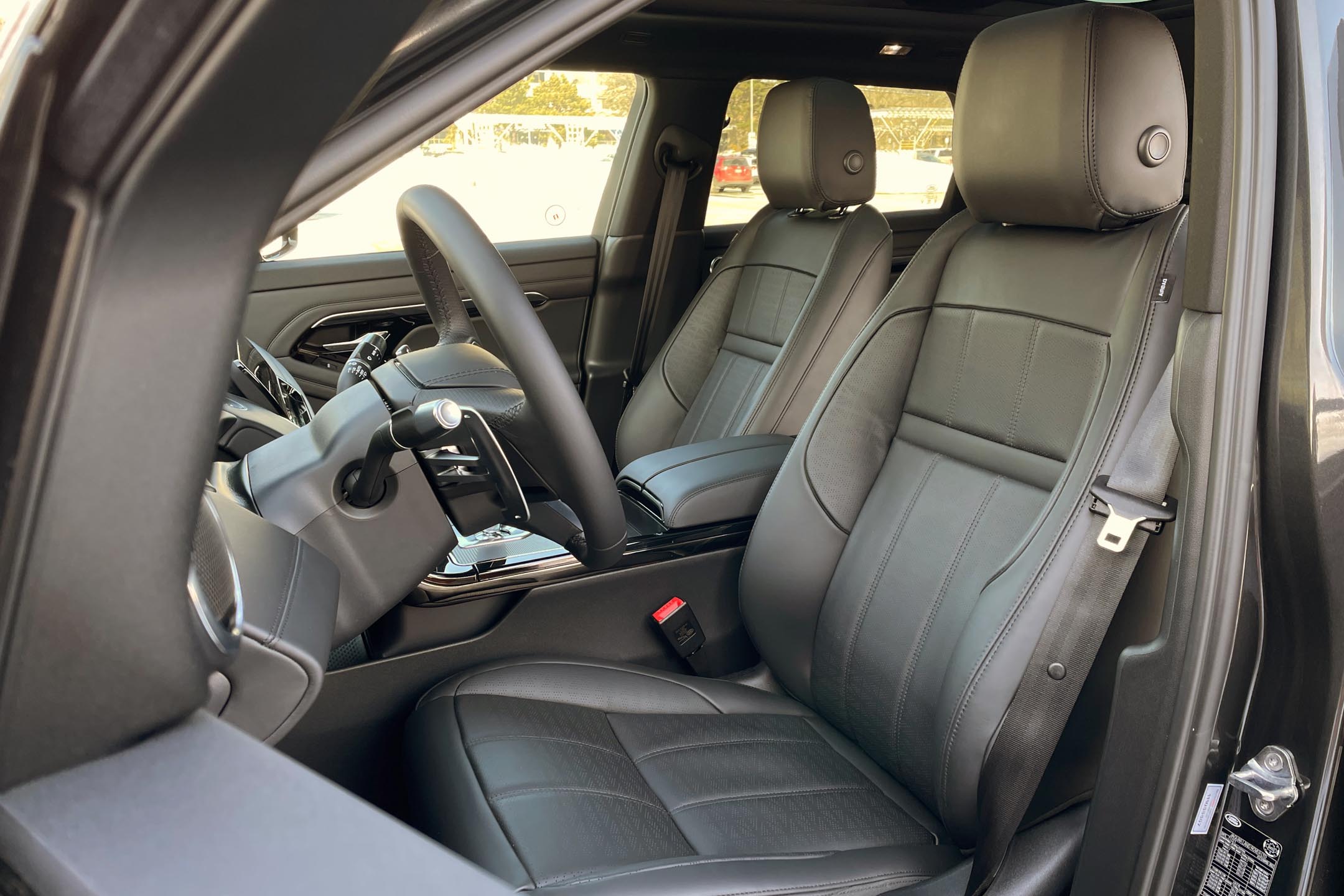 2022 Range Rover Evoque Review - AutoTrader.ca