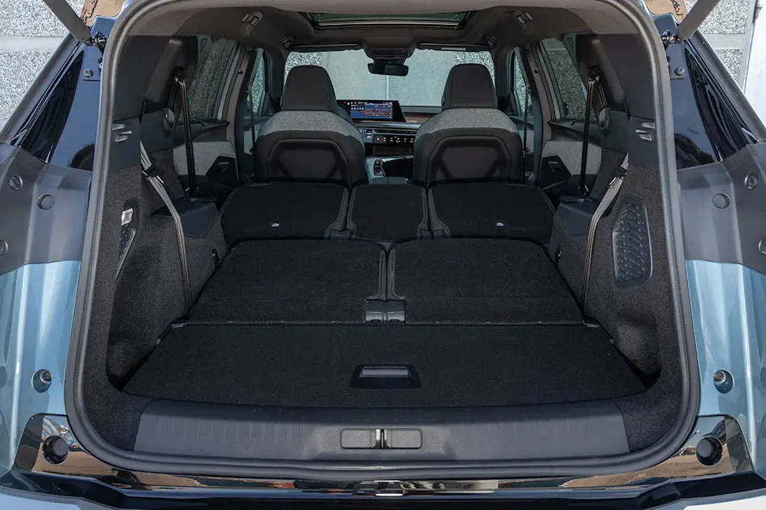 PEUGEOT E5008TESTDRIVE 2406TC0074