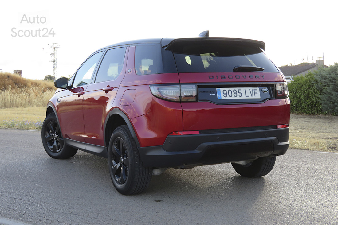 11_LR discovery sport p300e.JPG