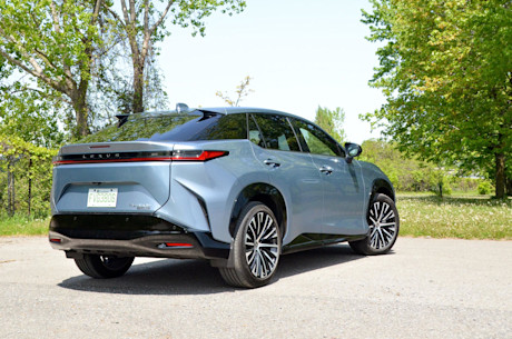 Lexus RZ 450e 2023 : essai routier Image