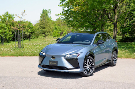 Lexus RZ 450e 2023 : essai routier Image