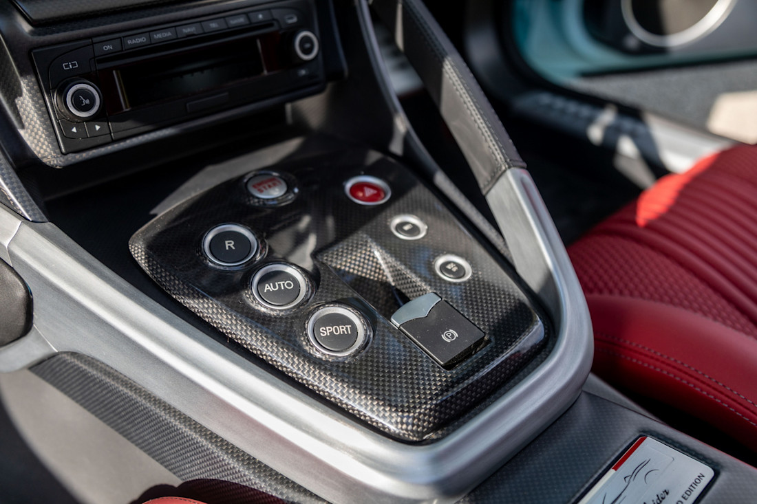 Alfa-Romeo-8C-descapotable-más-bonito (15).jpg