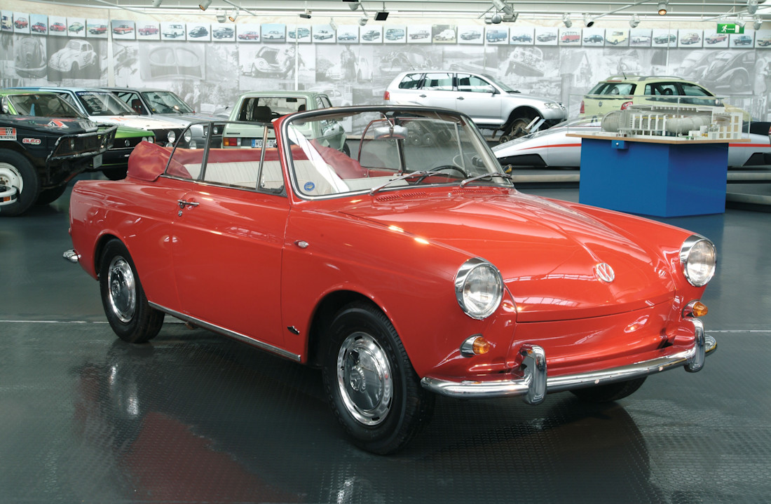volkswagen-karmann-ghia-side2