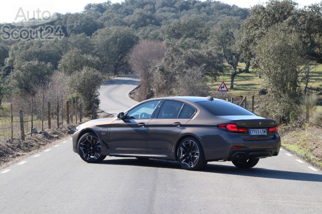 prueba-bmw-545e.5927.jpg