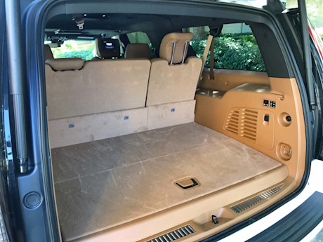 Editorial 2017 cadillac escalade esv platinum 13 mb