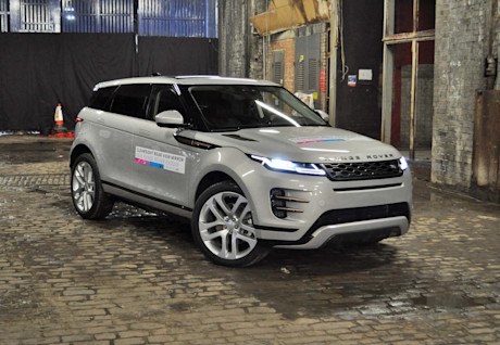 Editorial 2020 land rover range rover evoque 02 mb