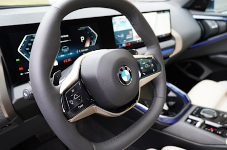 BMW X3 30 2025 : essai routier Body Image