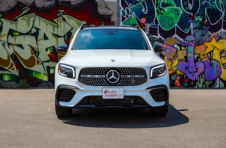 Editorial 2021 mercedes benz glb 250 4matic 01 jm