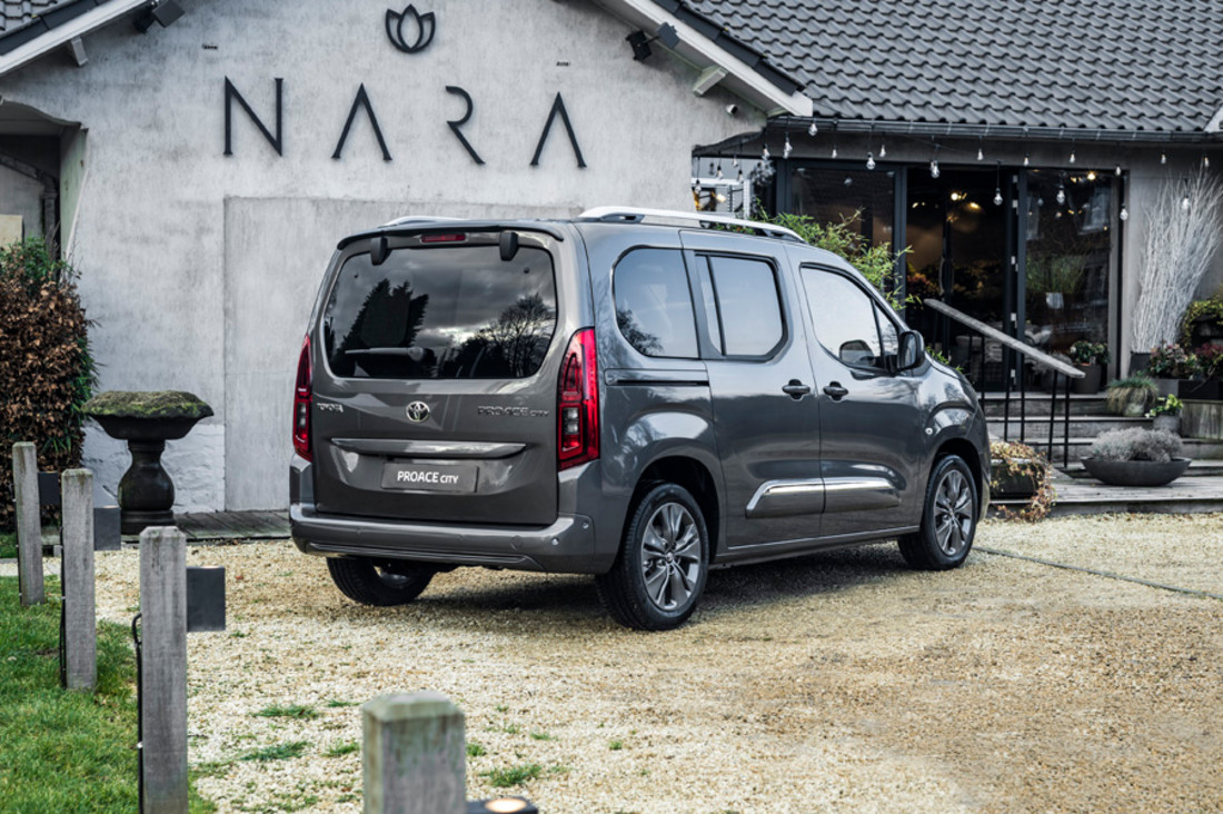 Toyota PROACE CITY VERSO (12).jpg