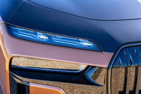 Editorial 2024 bmw i7 m70 fd 231001 05 kd