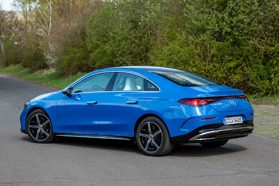 mercedes-cla-250-eq-2026-seite-heck