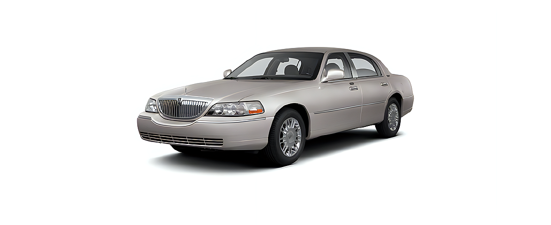 Lincoln Town Car 2011 1