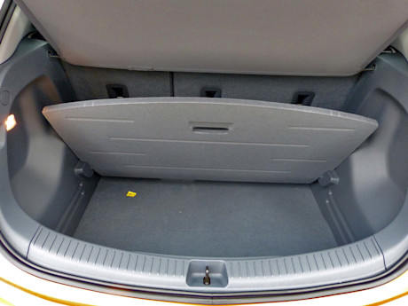 Editorial 2017 chevrolet bolt ev premier 26 jb