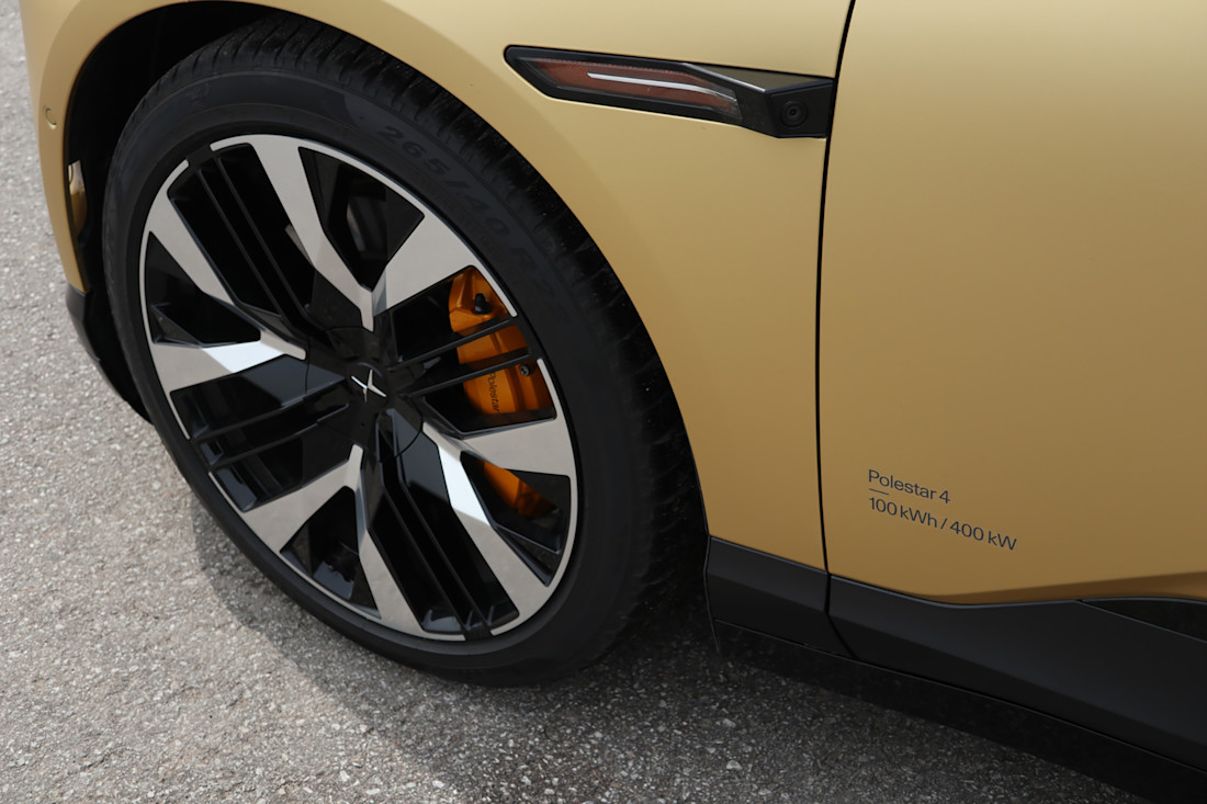 2026 Polestar 4 - TD - JM - 260430 - 2.jpg