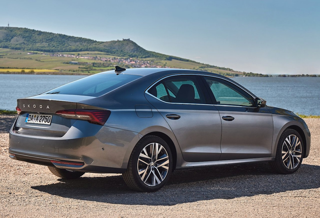 Skoda-Octavia-2025