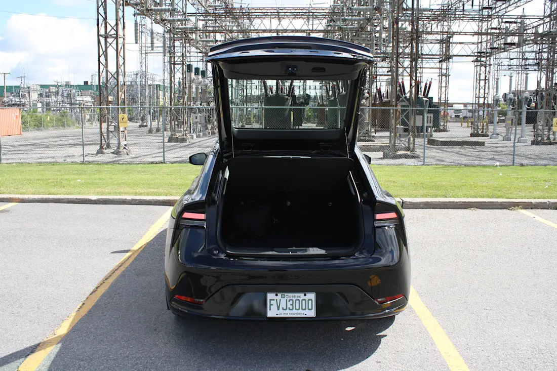 2026 Toyota Prius PHEV - TD - DB - 260625 - 29