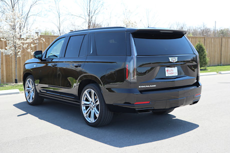 2025 Cadillac Escalade Review Image