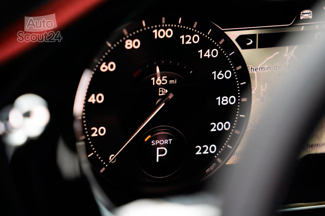 Bentley-Continental_GTC_S-2023 (7).jpg