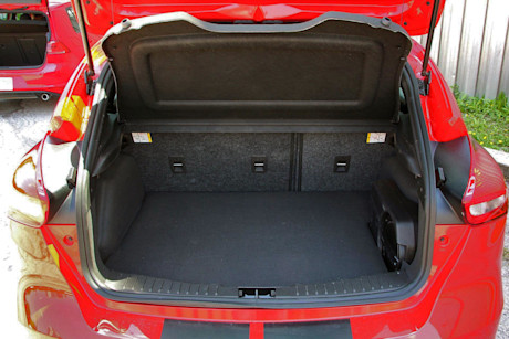 Editorial 2015 ford focus st jy 08