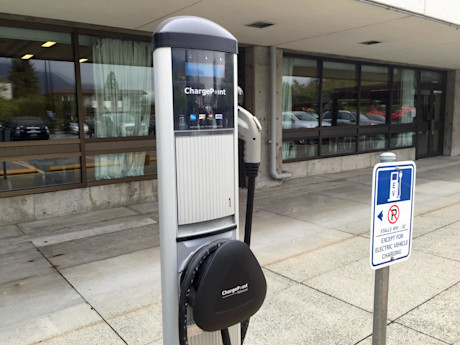 Editorial 2015 bmw i3 with range extender gw 49
