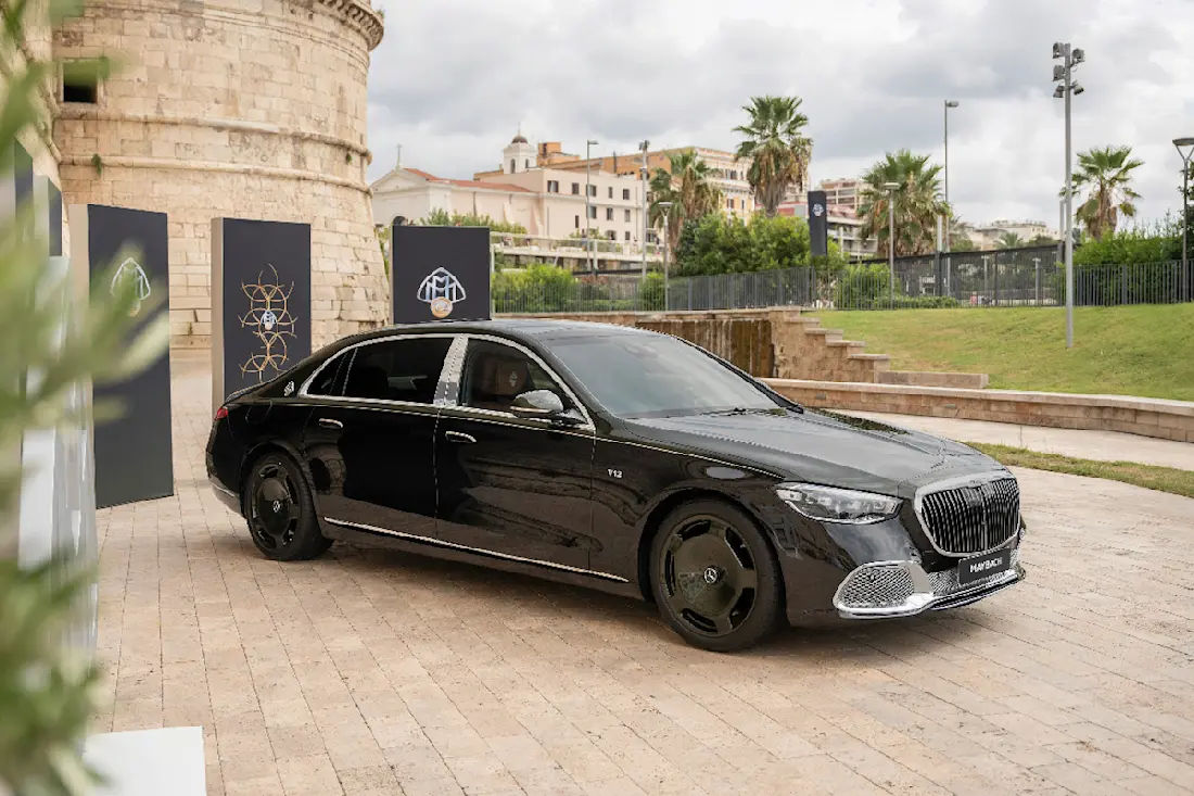 MERCEDES-MAYBACH-V12-EDITION-2025 (15)