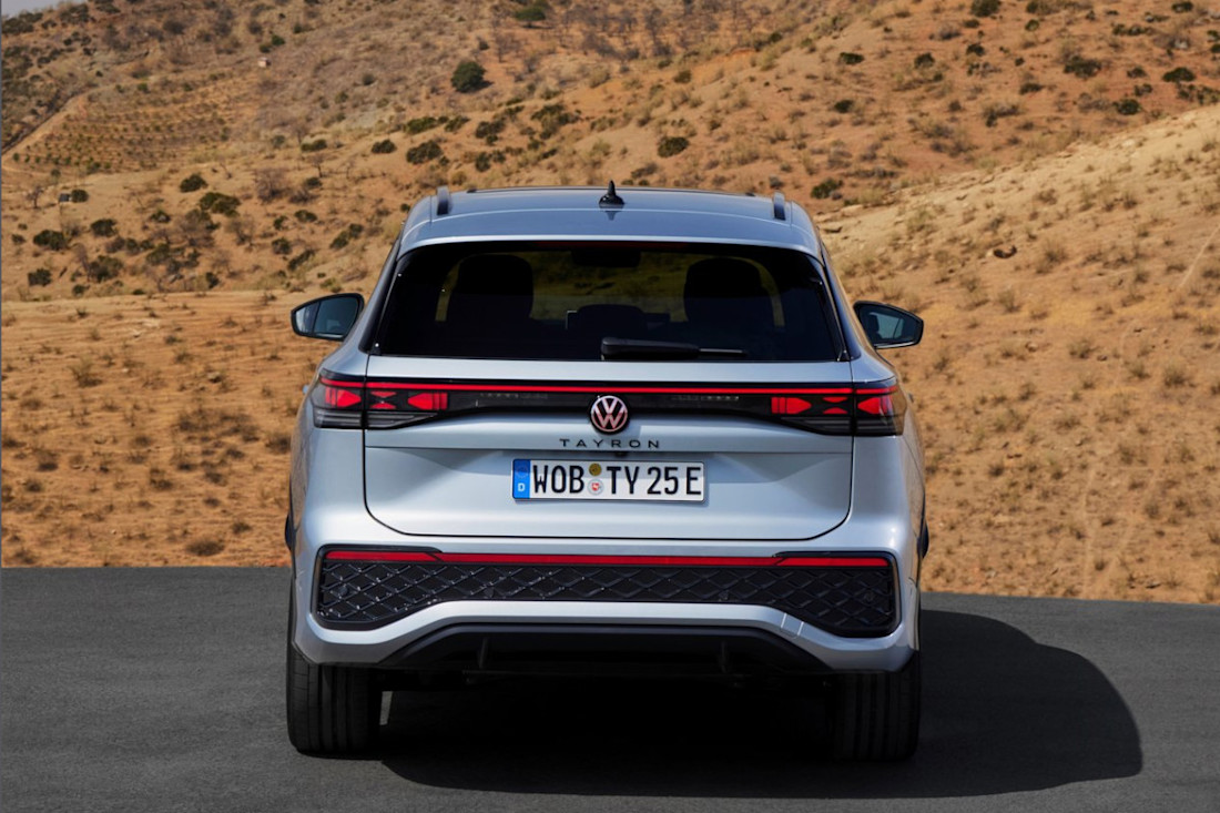 Volkswagen-Tayron-2025 (1).jpg